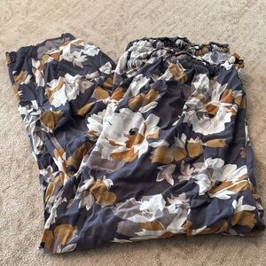 Old Navy Gray and Brown Floral Pants